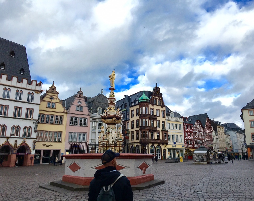 burg eltz, germany, castle, expat, guide, hike climb, Trier